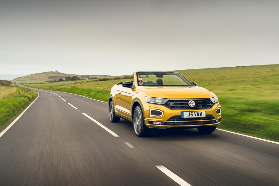 Volkswagen T-Roc Cabriolet R-Line 2020 года  (UK) (фото 29 из 40)